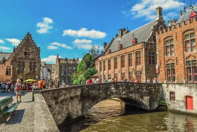 Vista de ponte em Bruges na Belgica